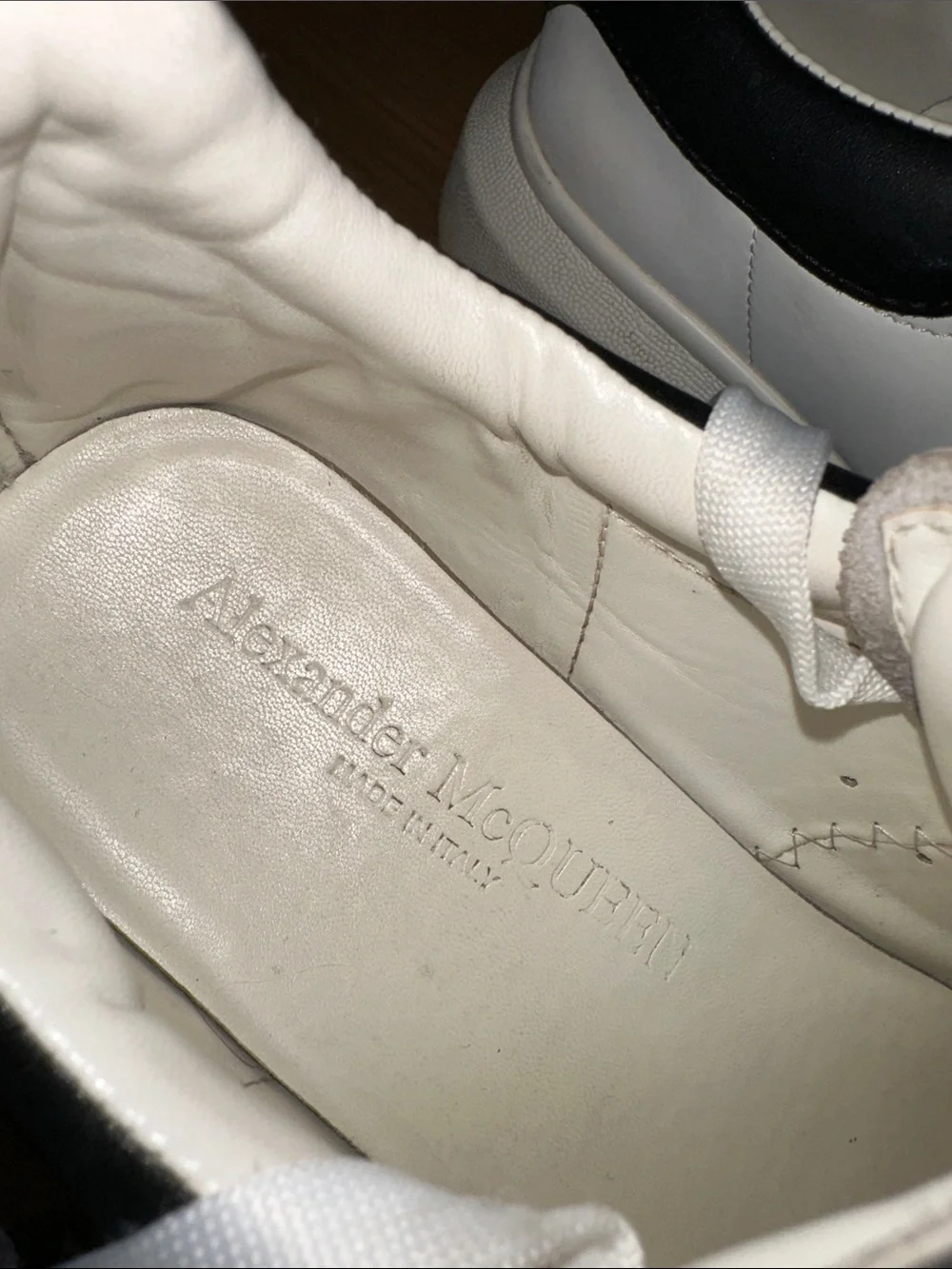 Alexander McQueen Women's Oversized Sneakers White/ Black 553770 Size 40 US 10
